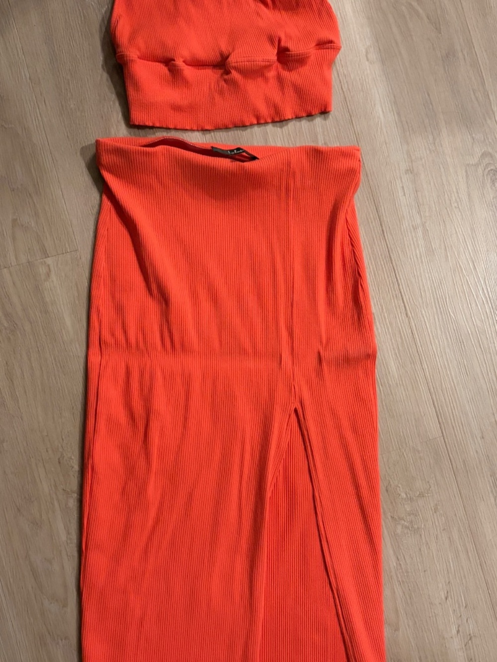 Lulus Absolute Edge Coral Mock Neck Two-piece Bodycon Midi Dress Orange - Size M - Picture 4 of 4